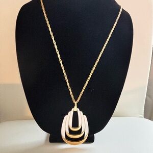 Crown Trifari gold tone enamel long excellent condition